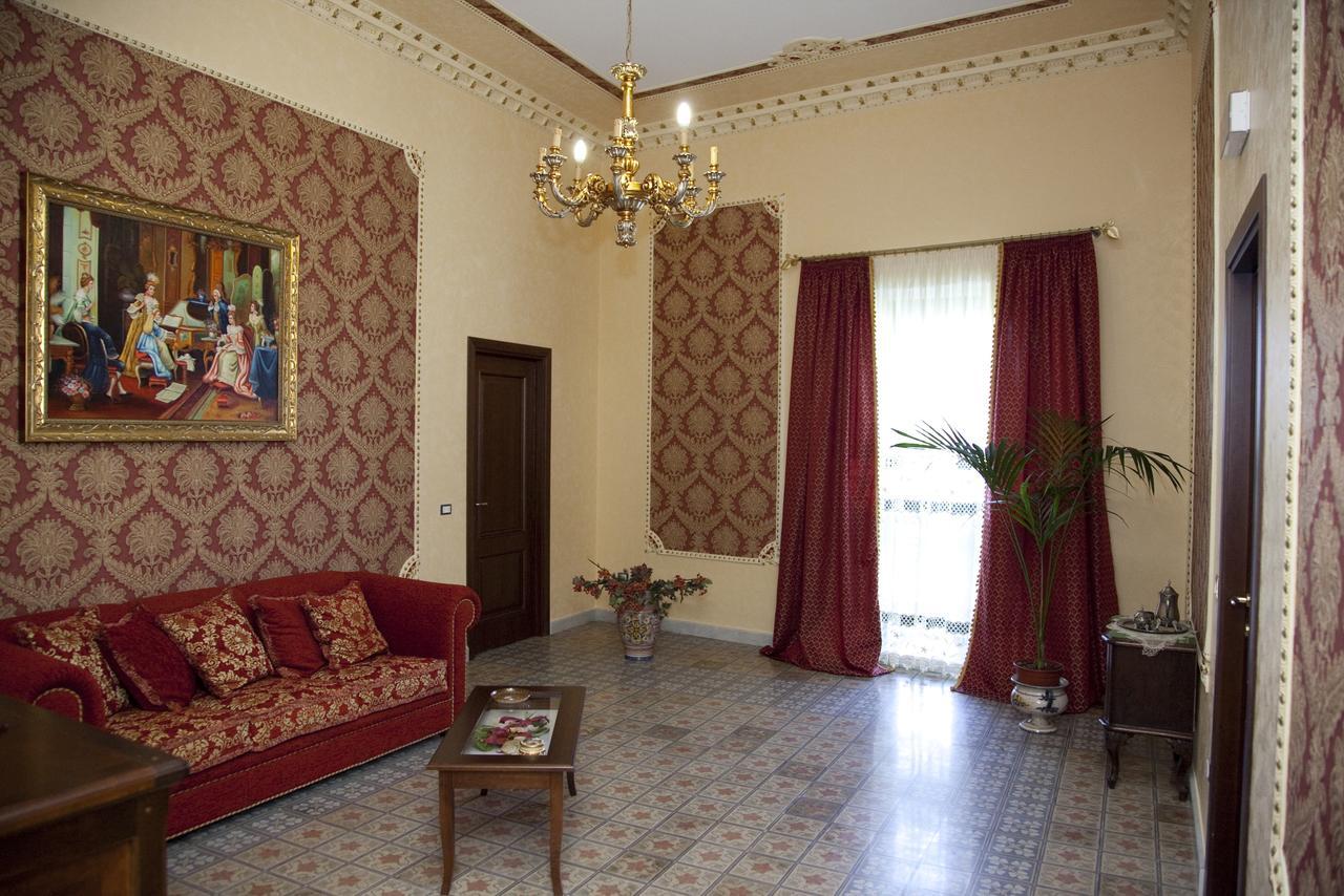 부테라 Il Portico Dei Normanni B&B 외부 사진