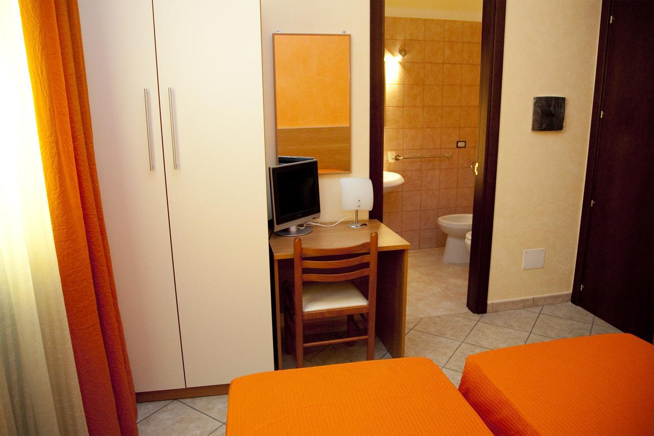 부테라 Il Portico Dei Normanni B&B 외부 사진